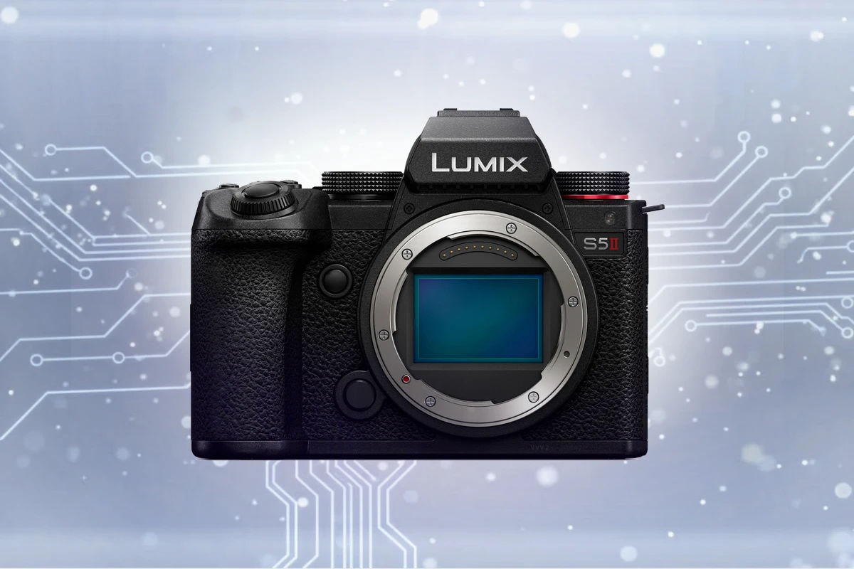 Panasonic Lumix S5 II SD card requirements